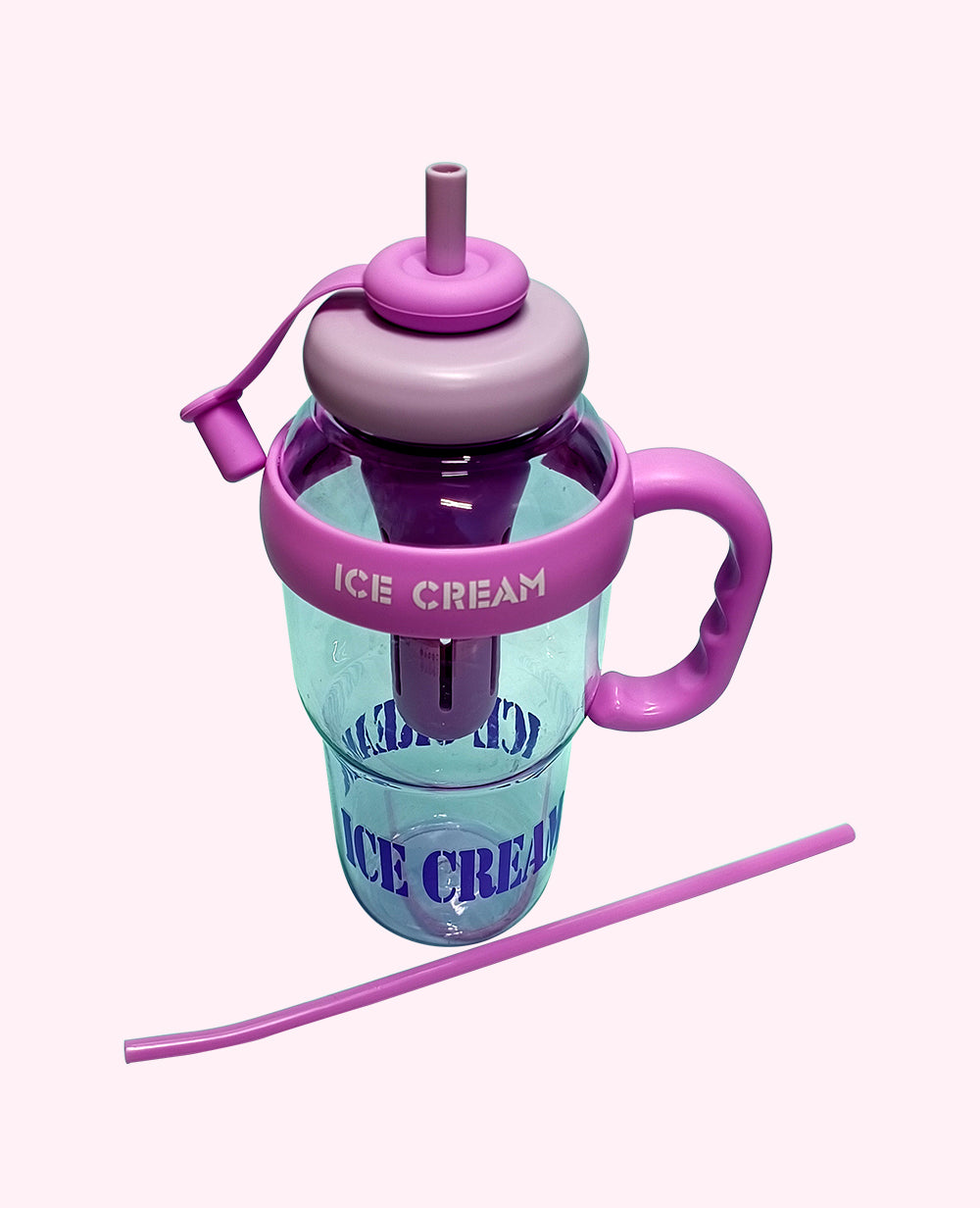 Children water bottle + fun ice cream shape

Children water bottle + safe BPA-free material