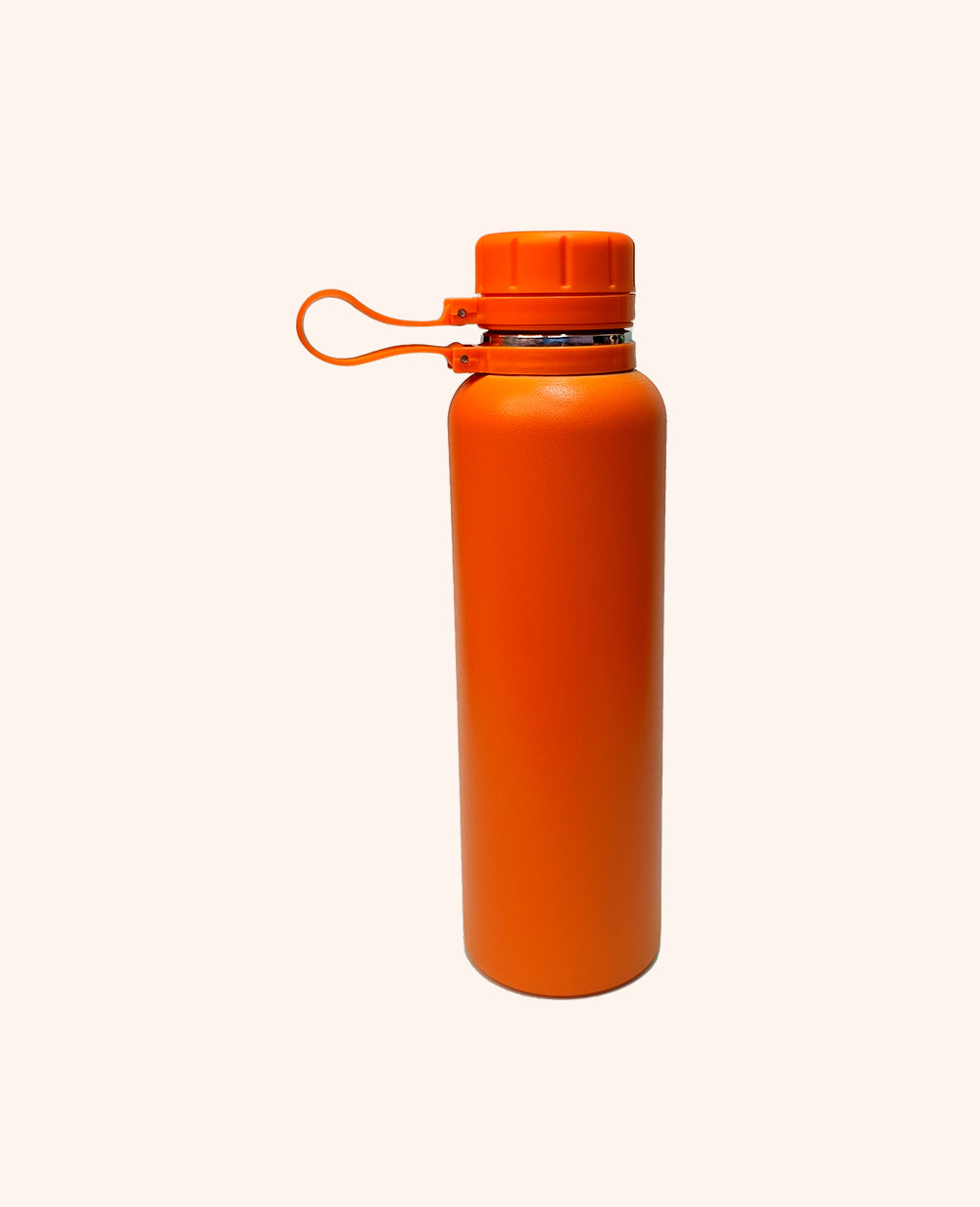 Stainless Steel Water BottleStainless Steel Water Bottle Hot and Cool for 24 Hr, 850ml
Enhance your hydration experience with CeePoo’s premium insulated bottles, thoughtfully designed for everyWater BottleStainless Steel Water Bottle