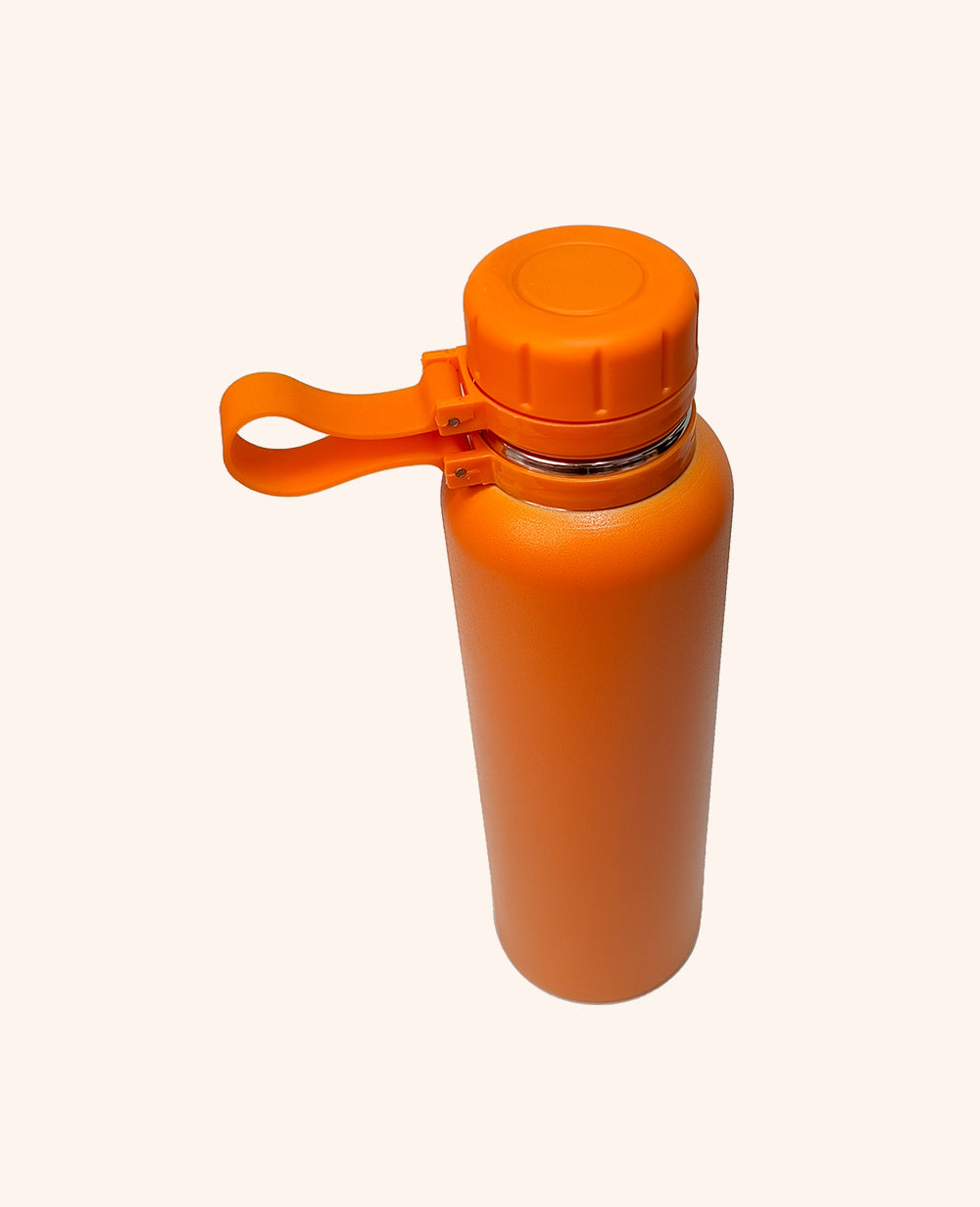 Stainless Steel Water BottleStainless Steel Water Bottle Hot and Cool for 24 Hr, 850ml
Enhance your hydration experience with CeePoo’s premium insulated bottles, thoughtfully designed for everyWater BottleStainless Steel Water Bottle