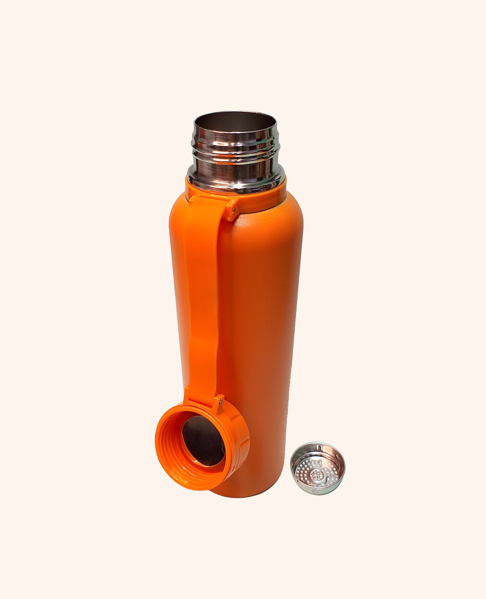 Stainless Steel Water BottleStainless Steel Water Bottle Hot and Cool for 24 Hr, 850ml
Enhance your hydration experience with CeePoo’s premium insulated bottles, thoughtfully designed for everyWater BottleStainless Steel Water Bottle