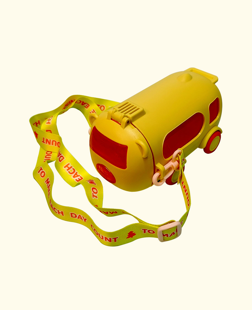Cute Bus Shape BottleCute Bus Shape Bottle, Straw with Shoulder Strap 500 ml
Fuel your day with CeePoo’s fun and functional bottle collection! Whether you're chasing fitness goals or litWater BottleBus Shape Bottle