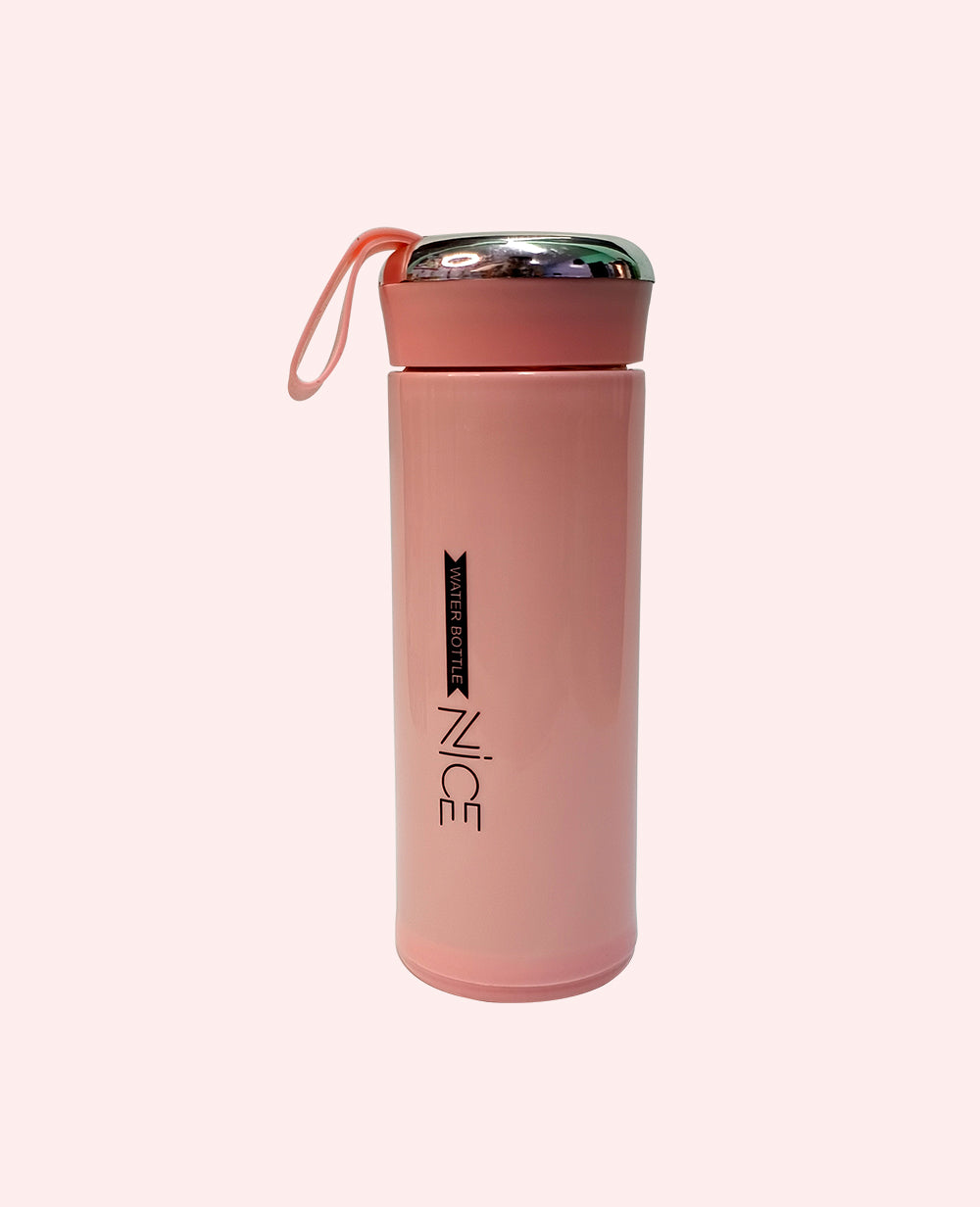 Nice Water BottleNice Vacuum Flask Stainless Steel Water Bottle 400ml
Quench thirst in style with CeePoo’s Nice insulated and glass bottle range, crafted for everyday champions. Our Water BottleNice Water Bottle